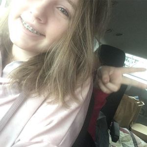 Meet your Posher, Kendra